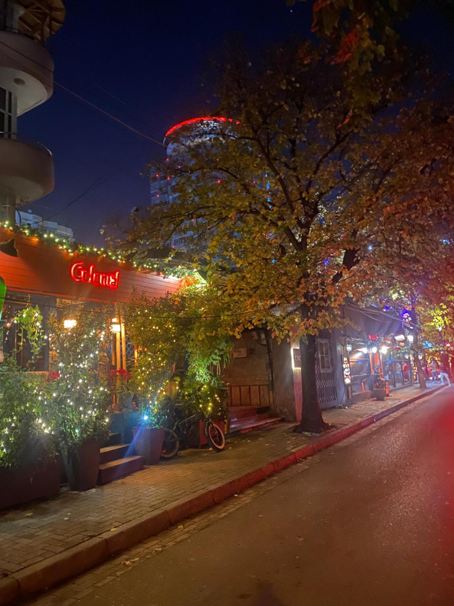 Near Me Apartments ティラナ エクステリア 写真